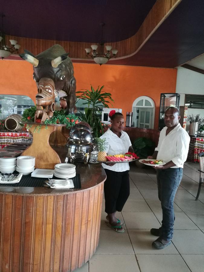 Honiara Hotel Экстерьер фото
